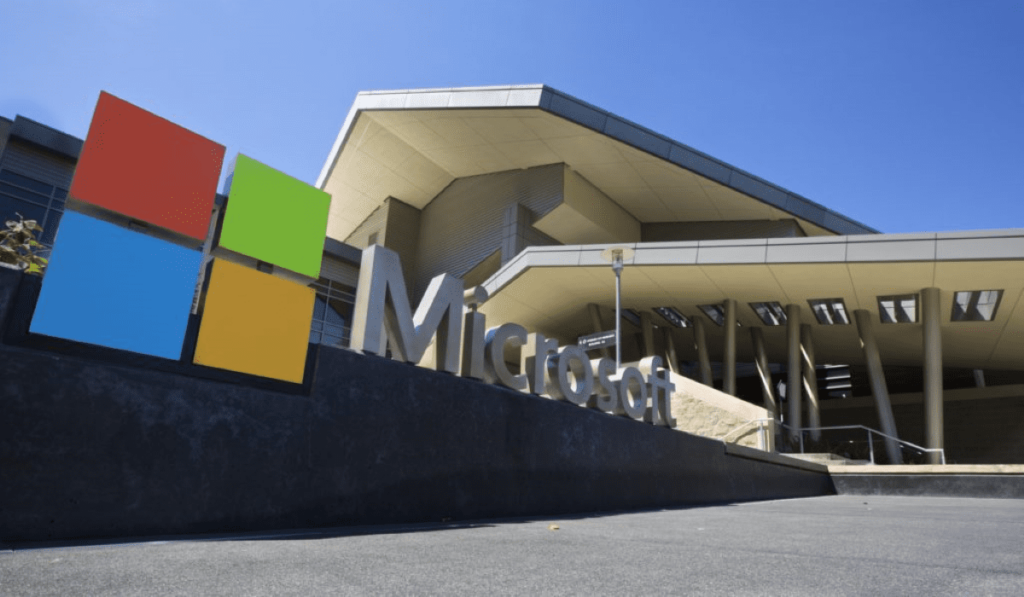 Разработчики Microsoft исправили более 50 уязвимостей, информационная безопасность магистратура ВУЗы Челябинск