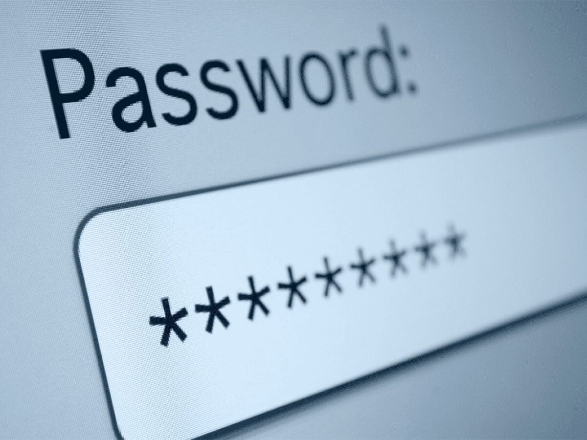 Пользователи Microsoft используют одни и те же пароли, информационная безопасность ВУЗы магистратура Красноярск